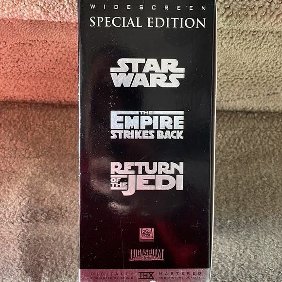 Star Wars VHS trilogy silver special edition - Picture 2 of 3